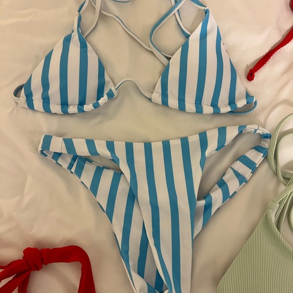 Bikini bundle - Picture 5 of 7